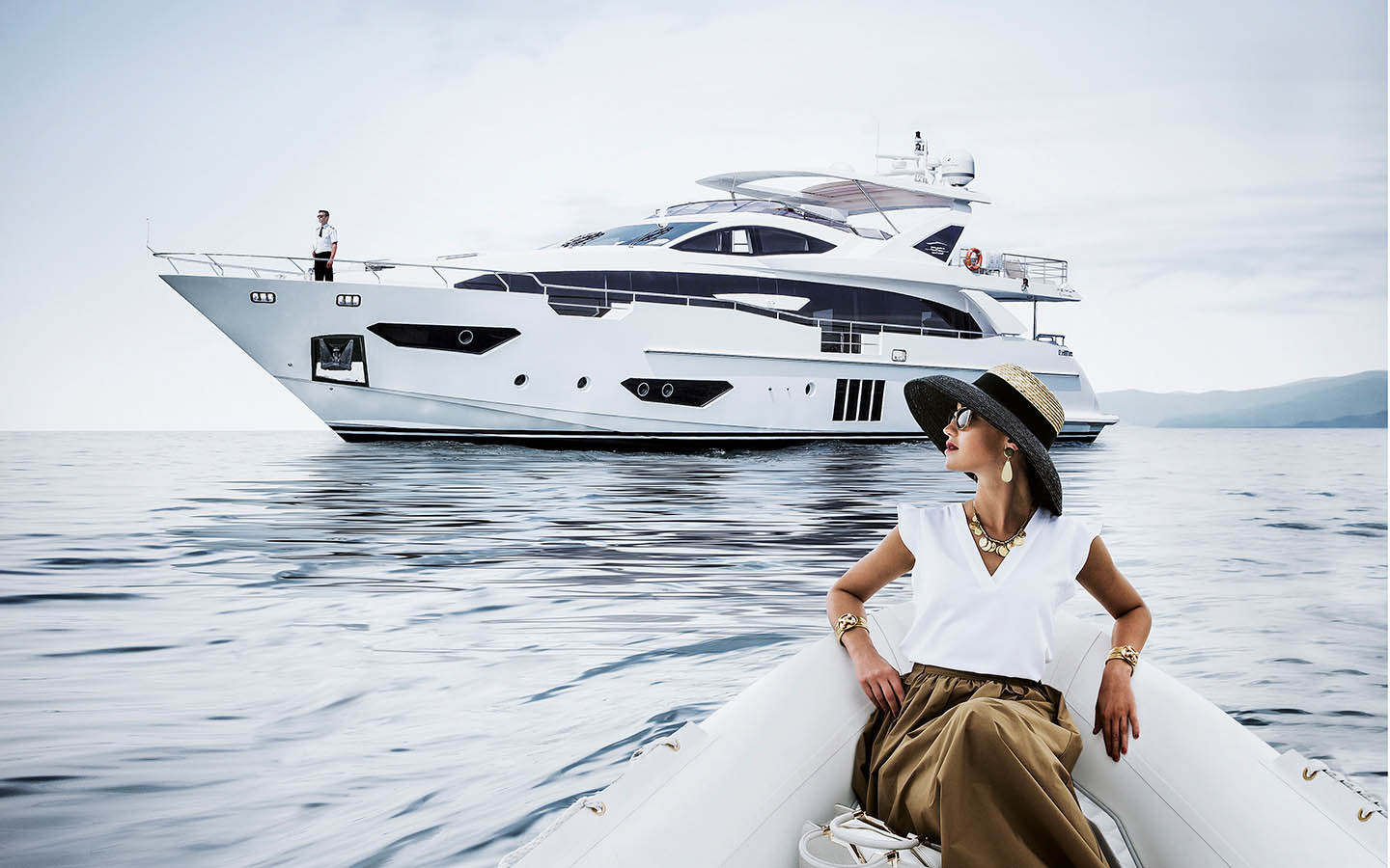 Azimut UK